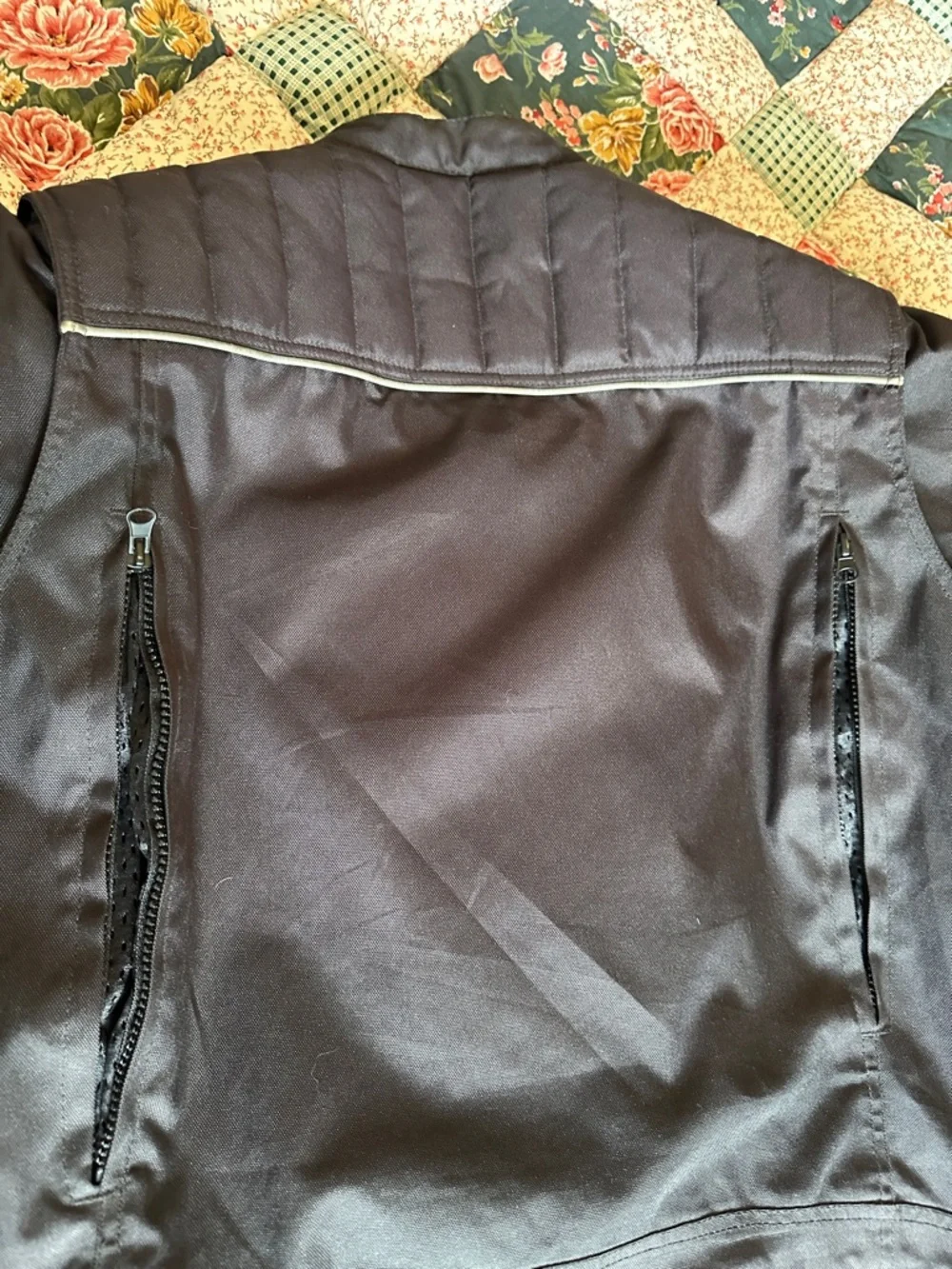 D—Men's Black Performance Riding Jacket with Reflective Stripes - Picture 10 of 16